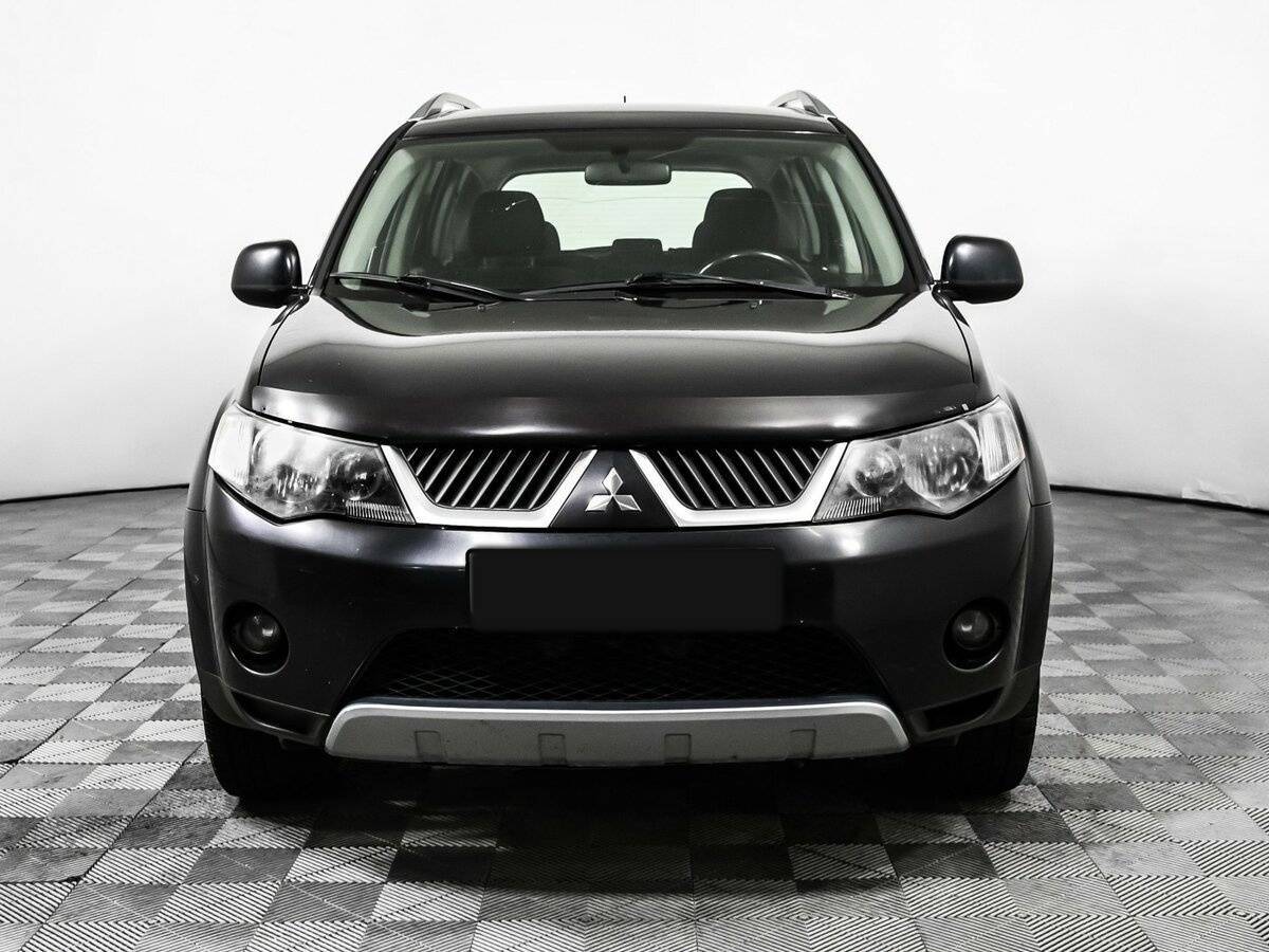 Купить Mitsubishi Outlander с пробегом. Фото: #1