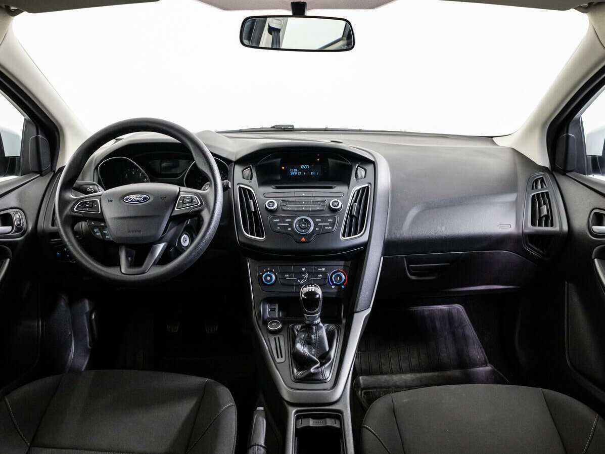 Купить Ford Focus с пробегом. Фото: #12
