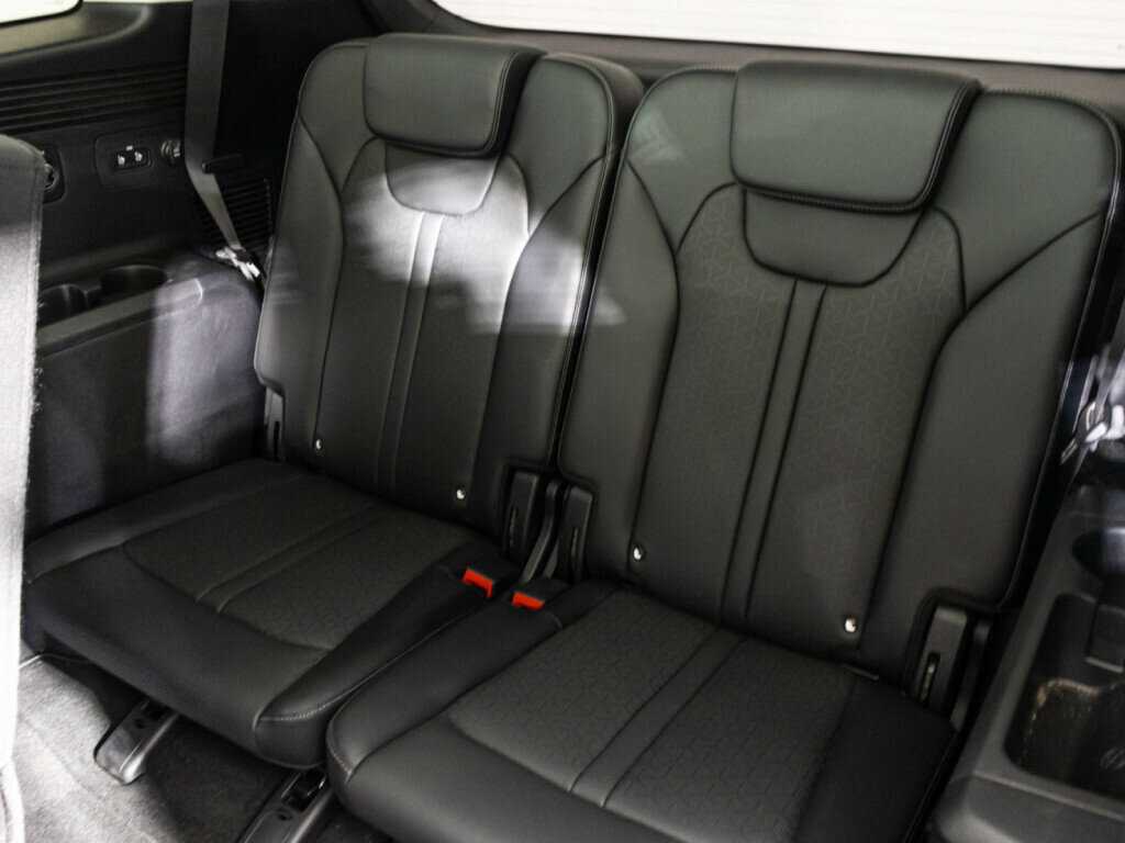 Купить Kia Sorento с пробегом. Фото: #15