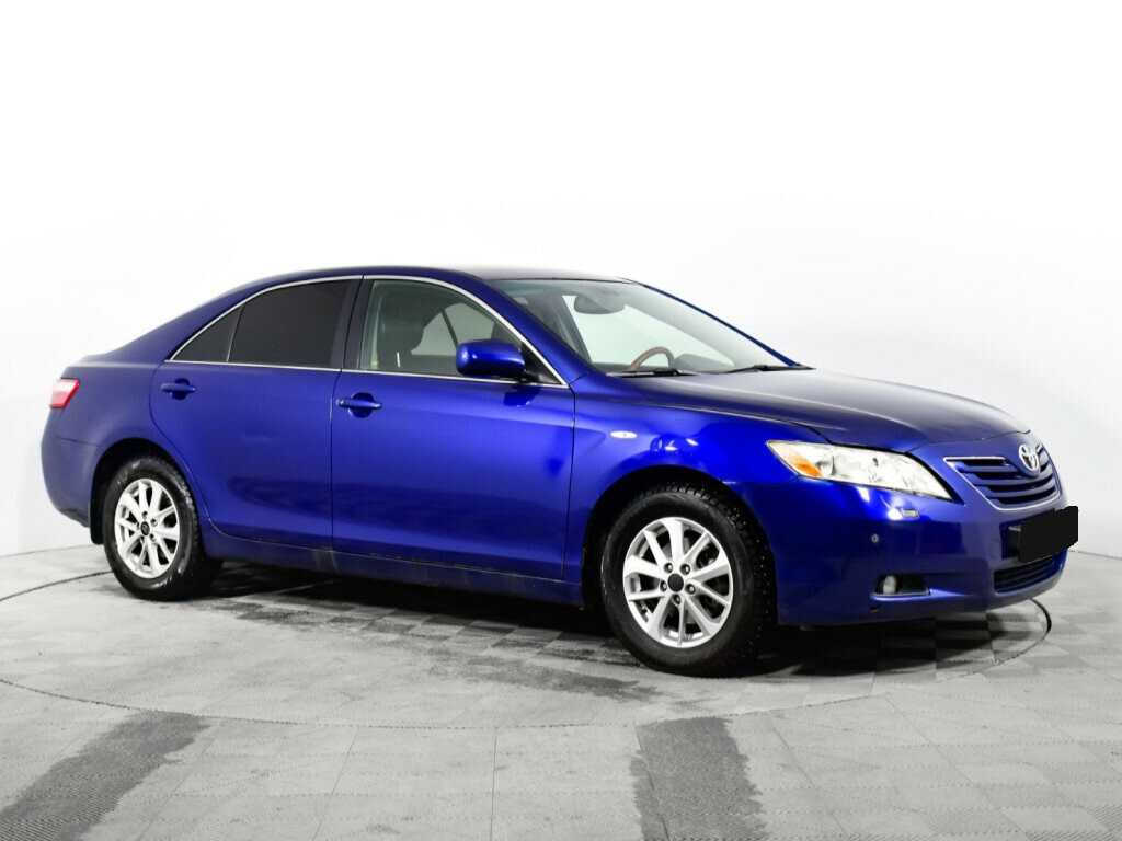 Купить Toyota Camry с пробегом. Фото: #2