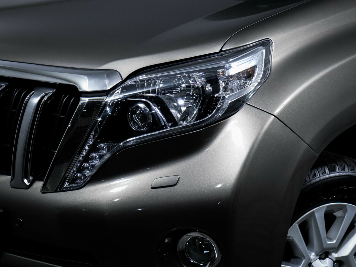 Купить Toyota Land Cruiser Prado с пробегом. Фото: #11