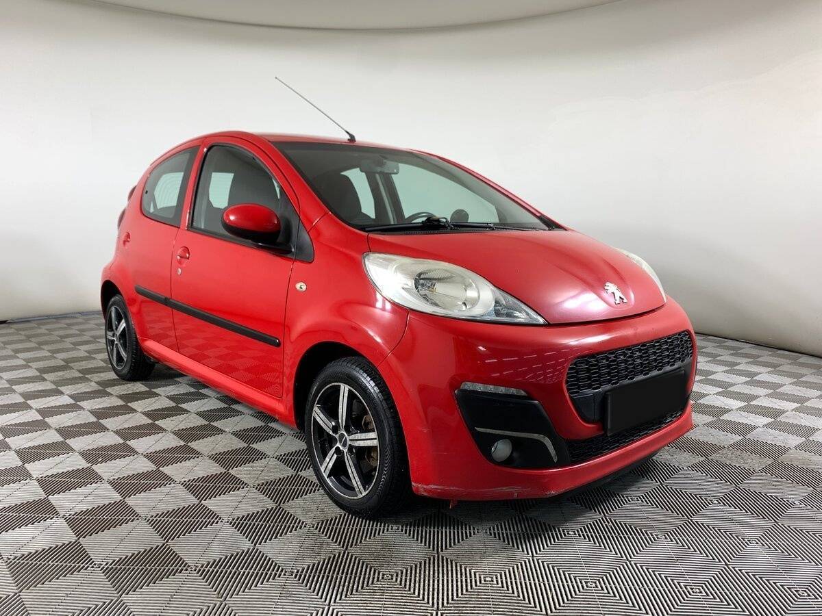 Купить Peugeot 107 с пробегом. Фото: #2