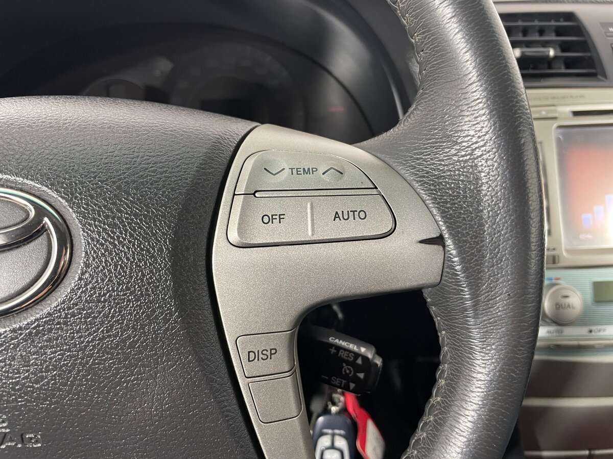 Купить Toyota Camry с пробегом. Фото: #16