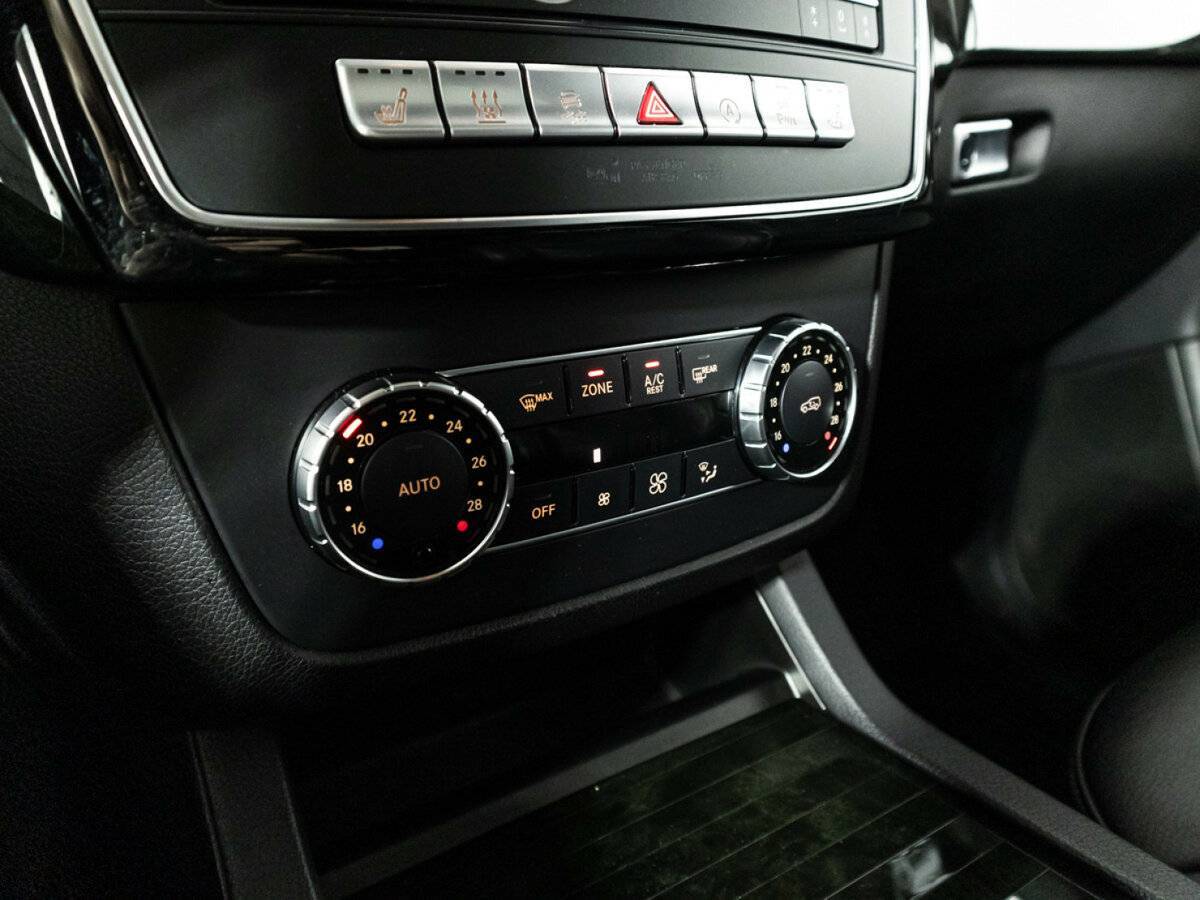 Купить Mercedes-Benz GLS с пробегом. Фото: #19