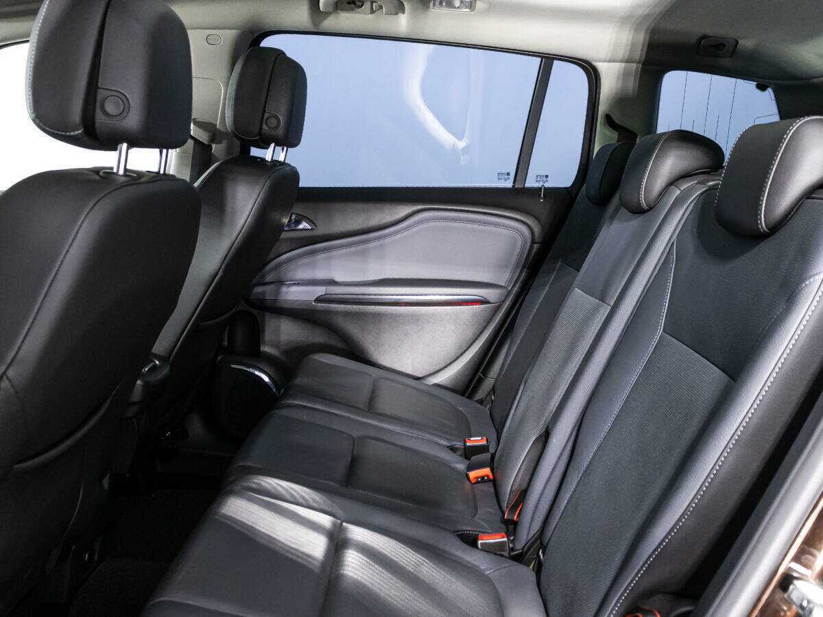 Купить Opel Zafira с пробегом. Фото: #9