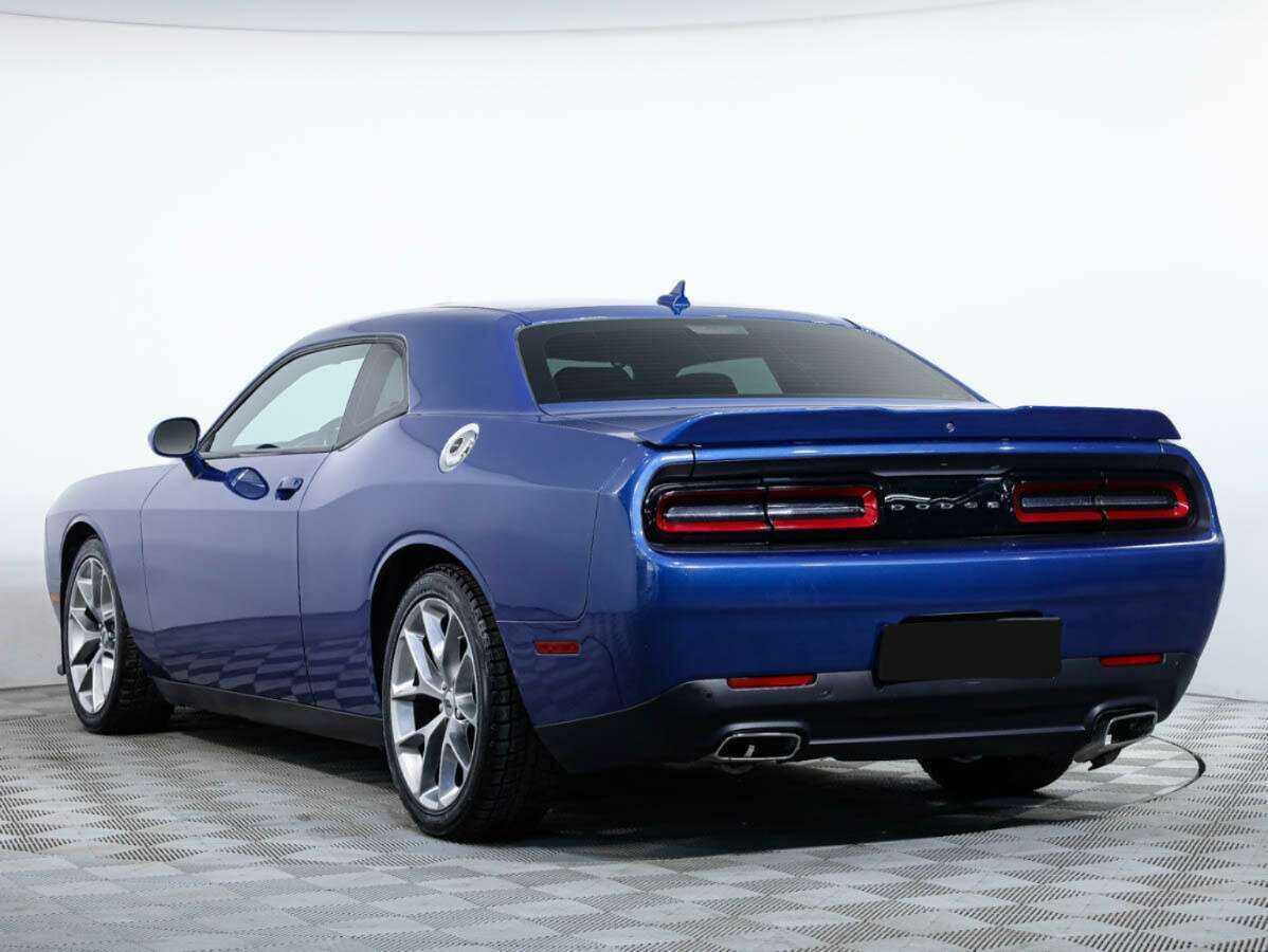 Купить Dodge Challenger с пробегом. Фото: #5