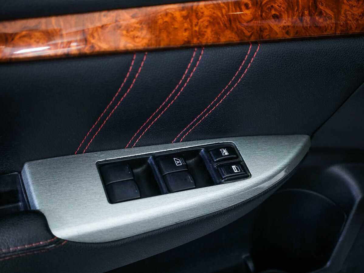Купить Subaru Outback с пробегом. Фото: #13
