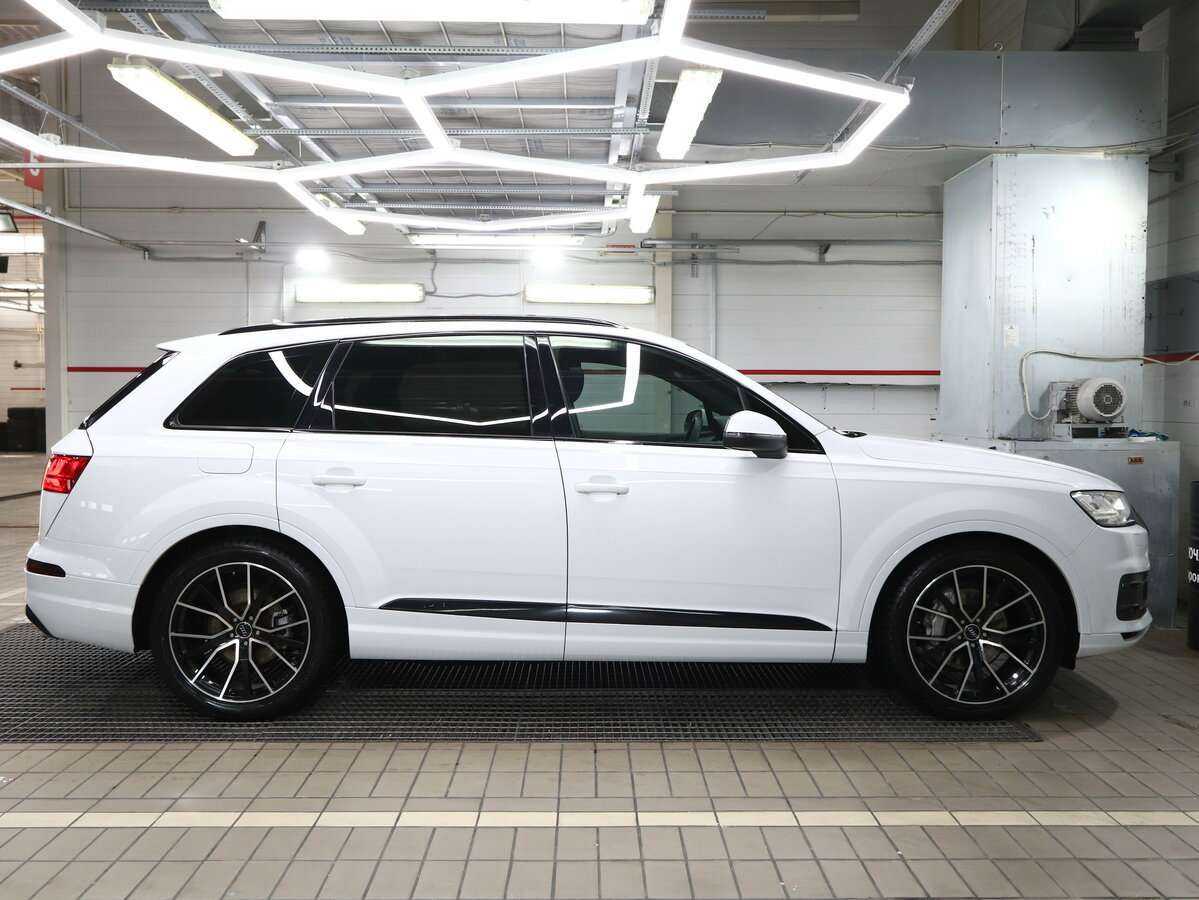 Купить Audi Q7 с пробегом. Фото: #2