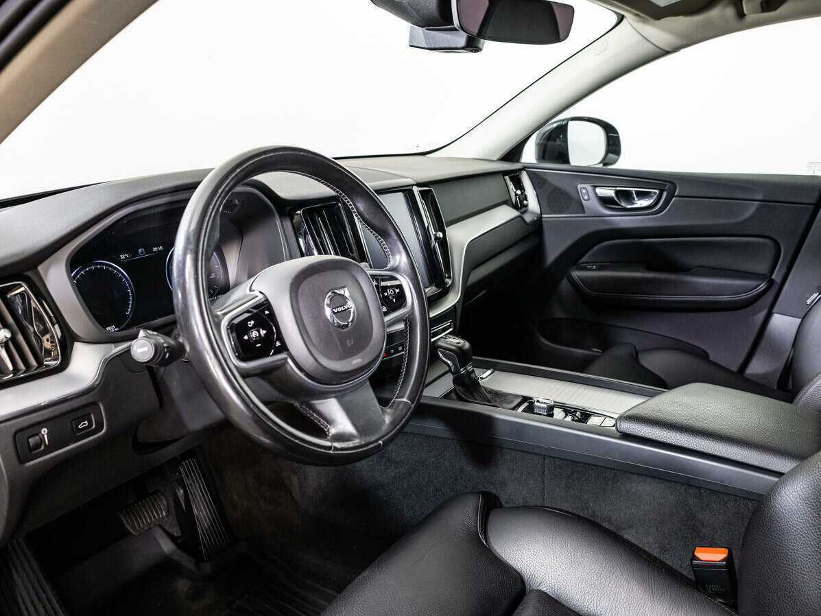 Купить Volvo XC60 с пробегом. Фото: #8