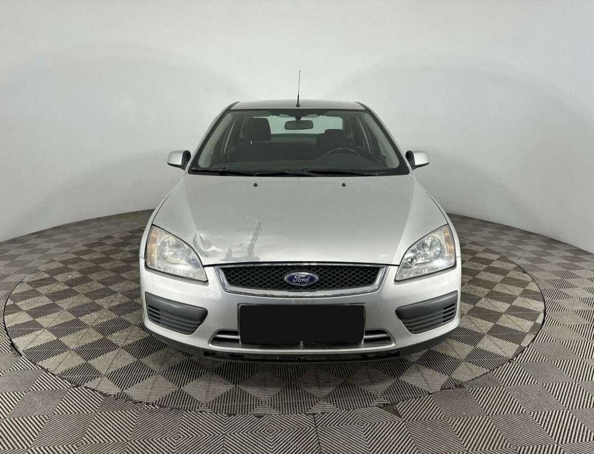 Купить Ford Focus с пробегом. Фото: #1