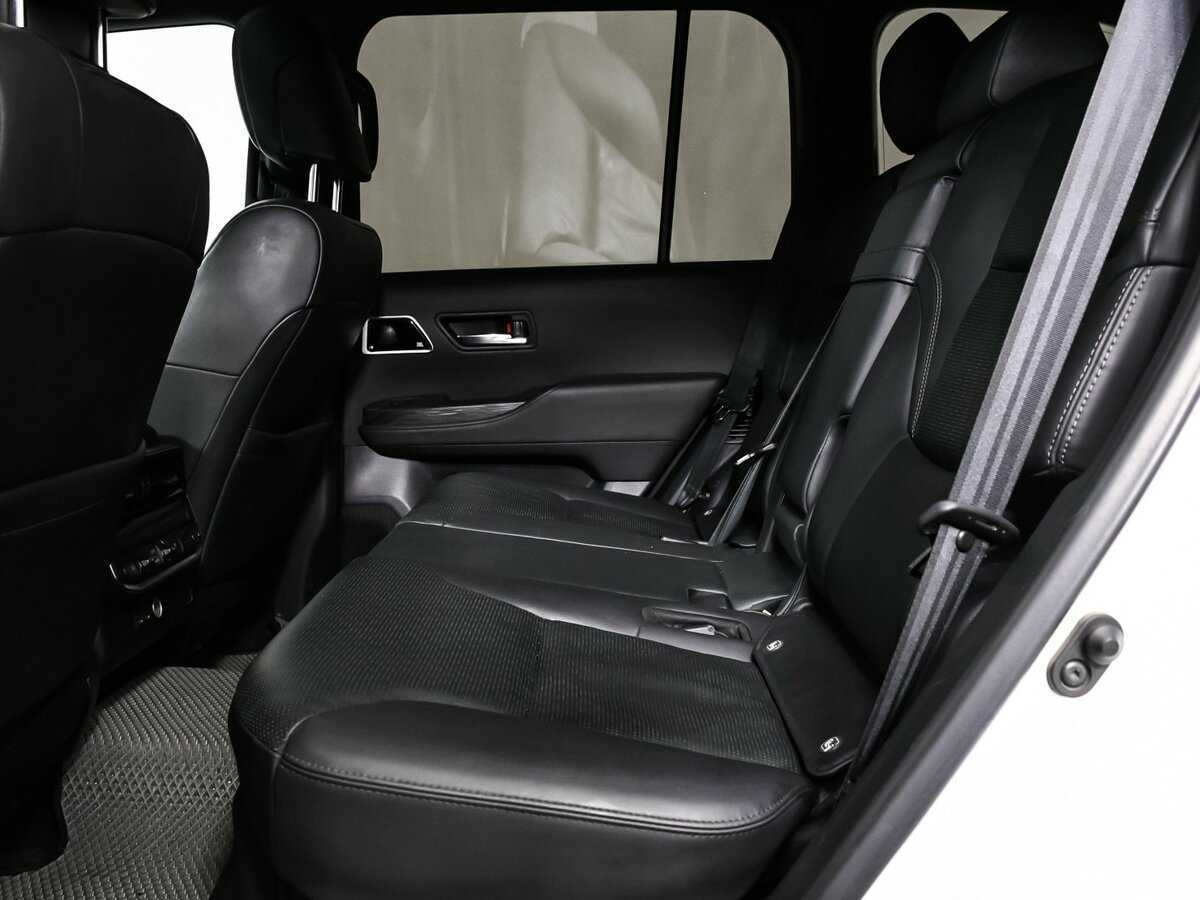 Купить Toyota Land Cruiser с пробегом. Фото: #13