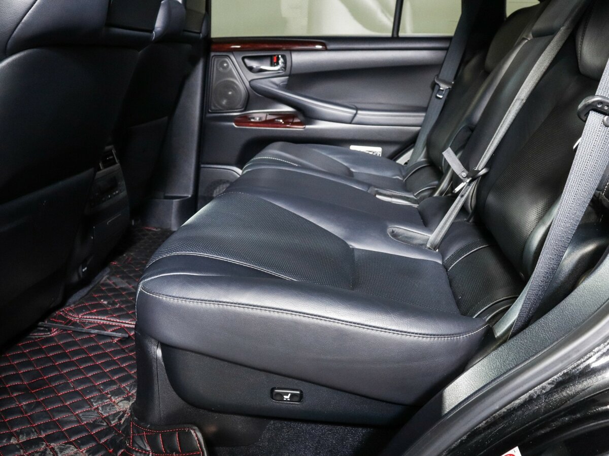 Купить Lexus LX с пробегом. Фото: #9