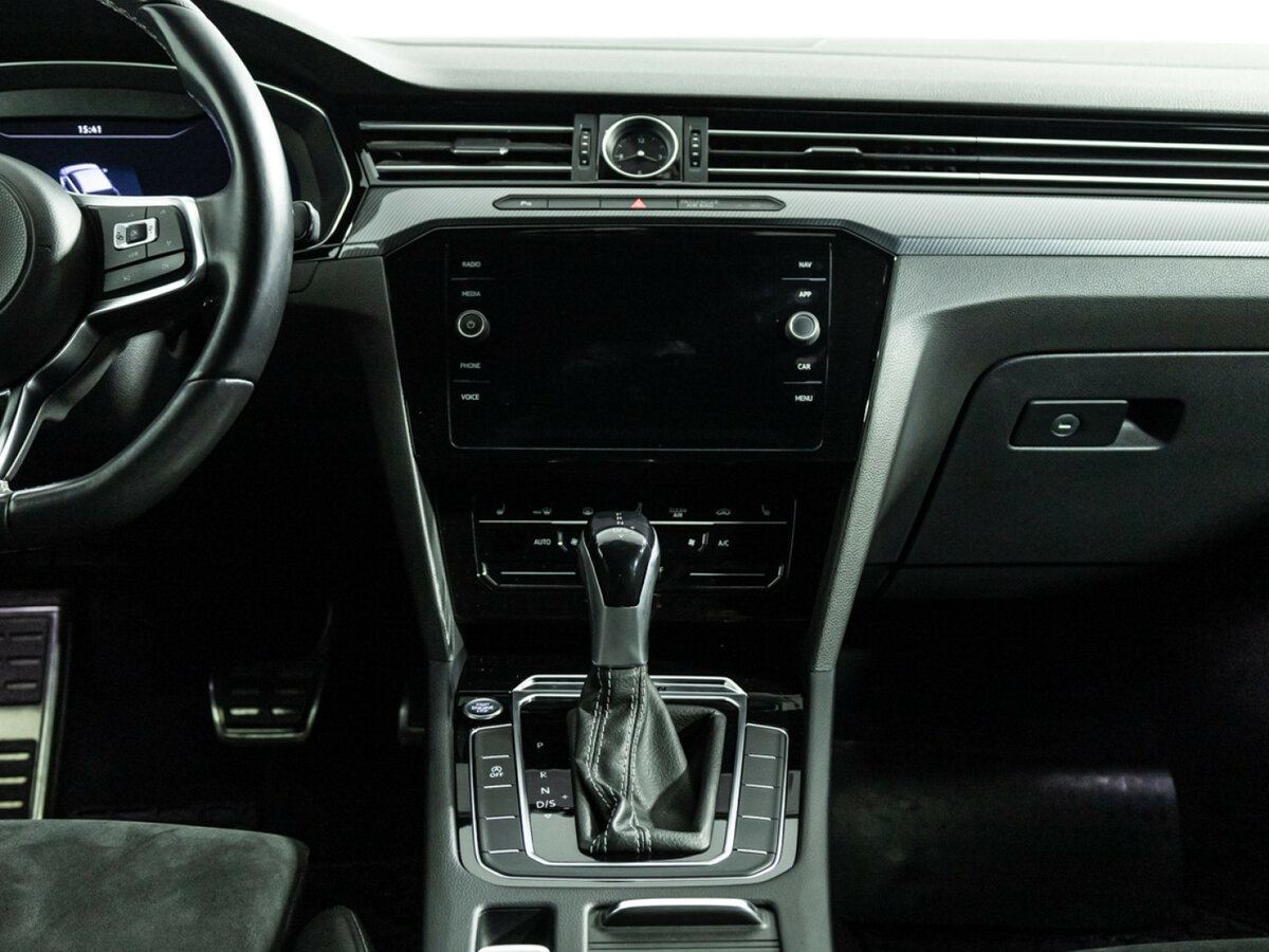 Купить Volkswagen Arteon с пробегом. Фото: #13