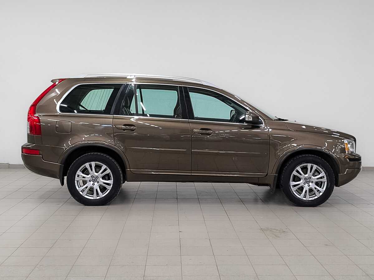 Купить Volvo XC90 с пробегом. Фото: #3