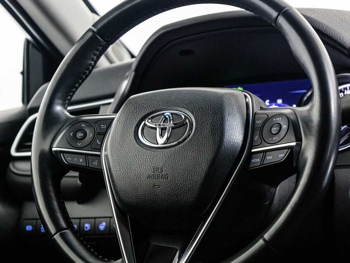 Купить Toyota Camry с пробегом. Фото: #12