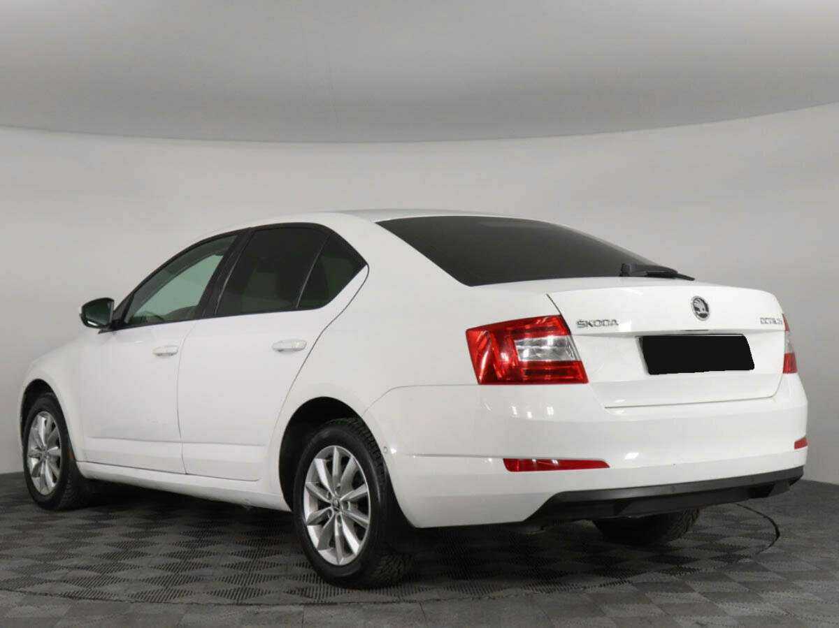 Купить Skoda Octavia с пробегом. Фото: #6