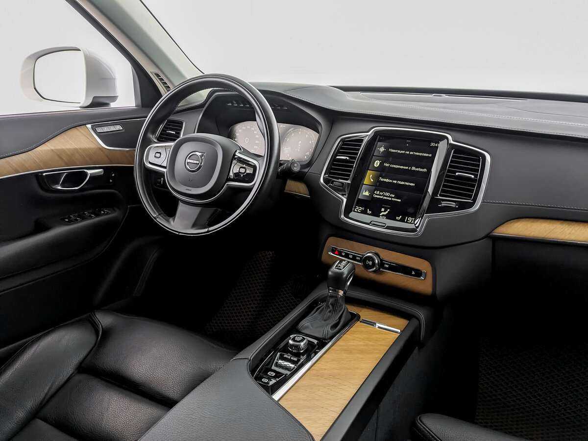 Купить Volvo XC90 с пробегом. Фото: #24