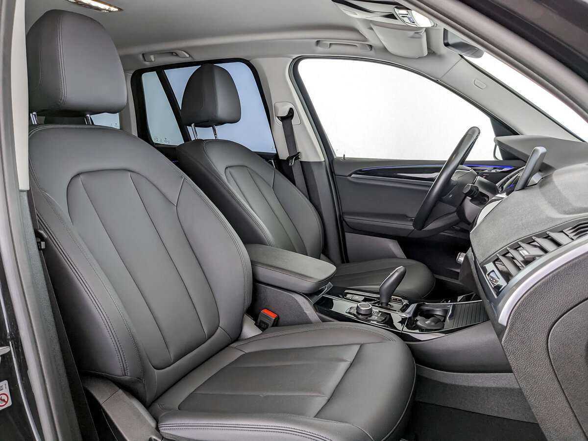 Купить BMW X3 с пробегом. Фото: #18