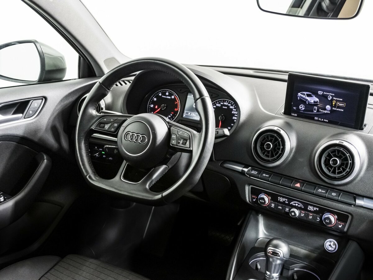 Купить Audi A3 с пробегом. Фото: #6