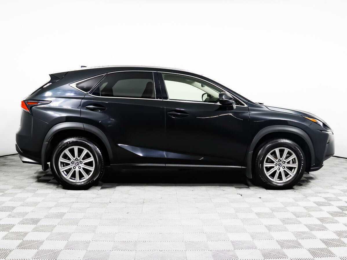 Купить Lexus NX с пробегом. Фото: #3
