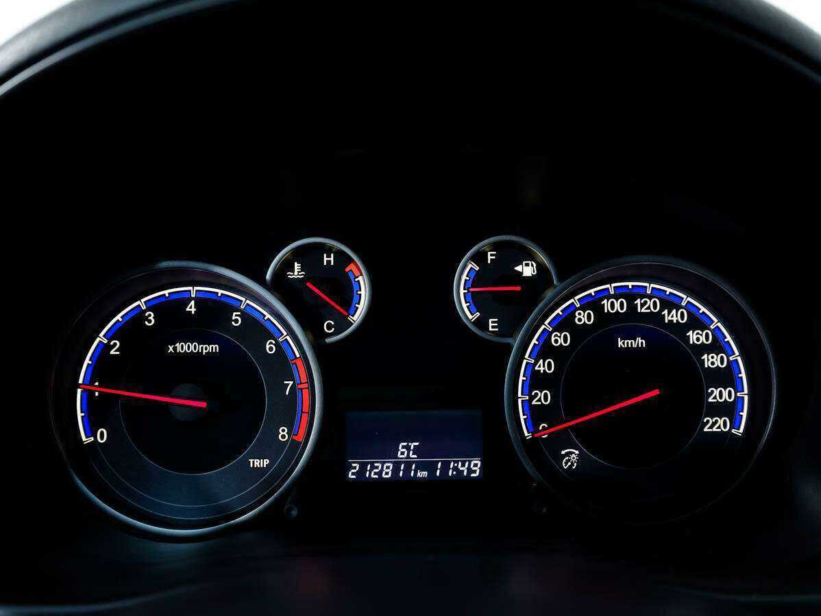 Купить Suzuki SX4 с пробегом. Фото: #15
