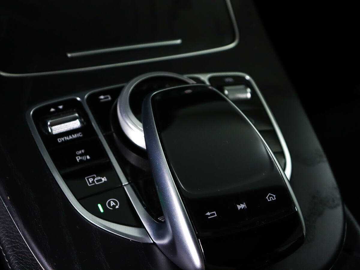 Купить Mercedes-Benz E-Класс с пробегом. Фото: #16