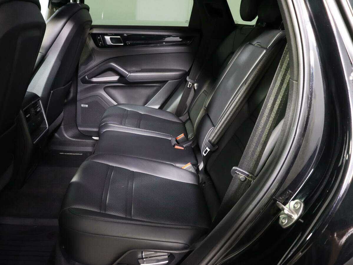 Купить Porsche Cayenne с пробегом. Фото: #7