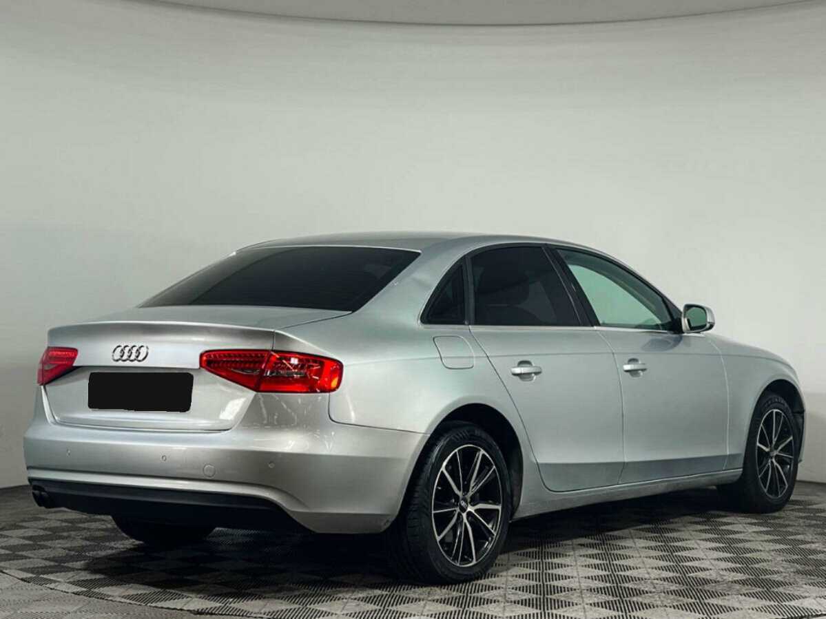 Купить Audi A4 с пробегом. Фото: #3
