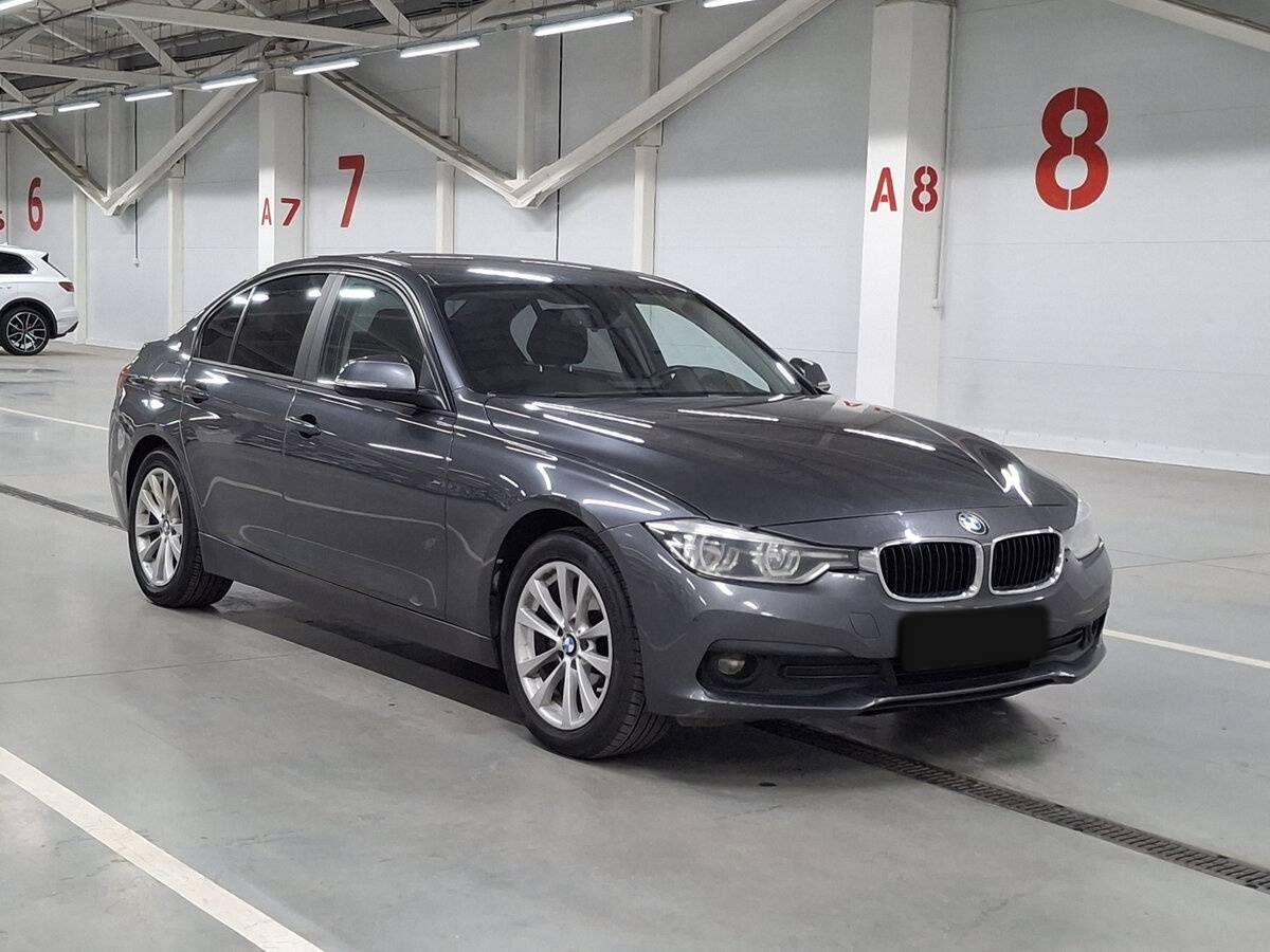Купить BMW 3 серии с пробегом. Фото: #2