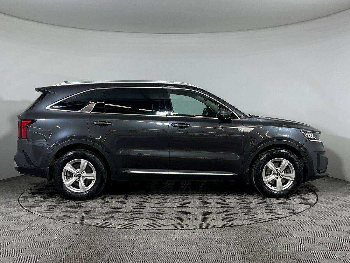 Купить Kia Sorento с пробегом. Фото: #3