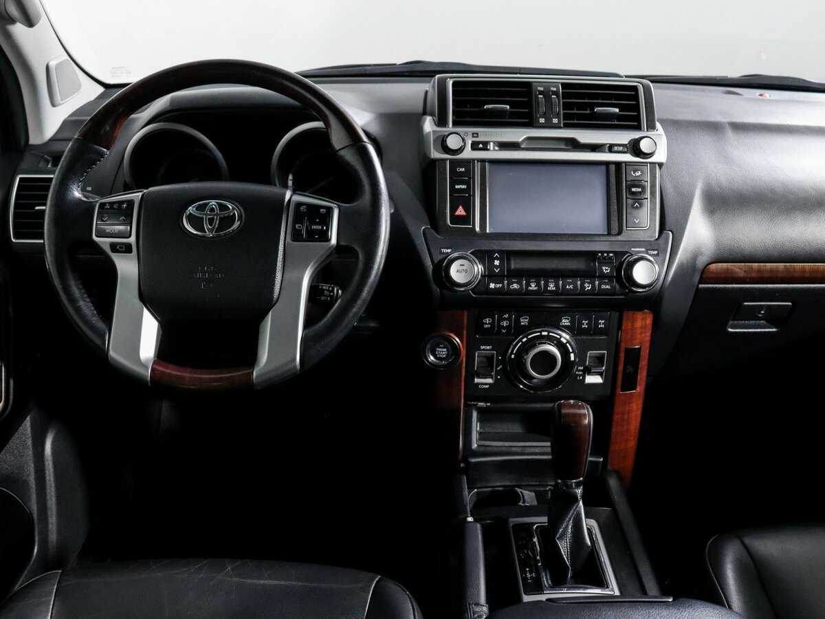 Купить Toyota Land Cruiser Prado с пробегом. Фото: #11