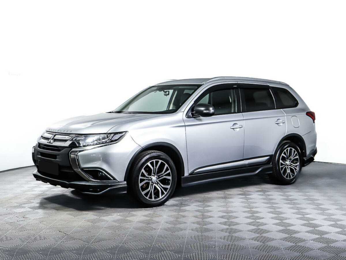 Купить Mitsubishi Outlander с пробегом. Фото: #0