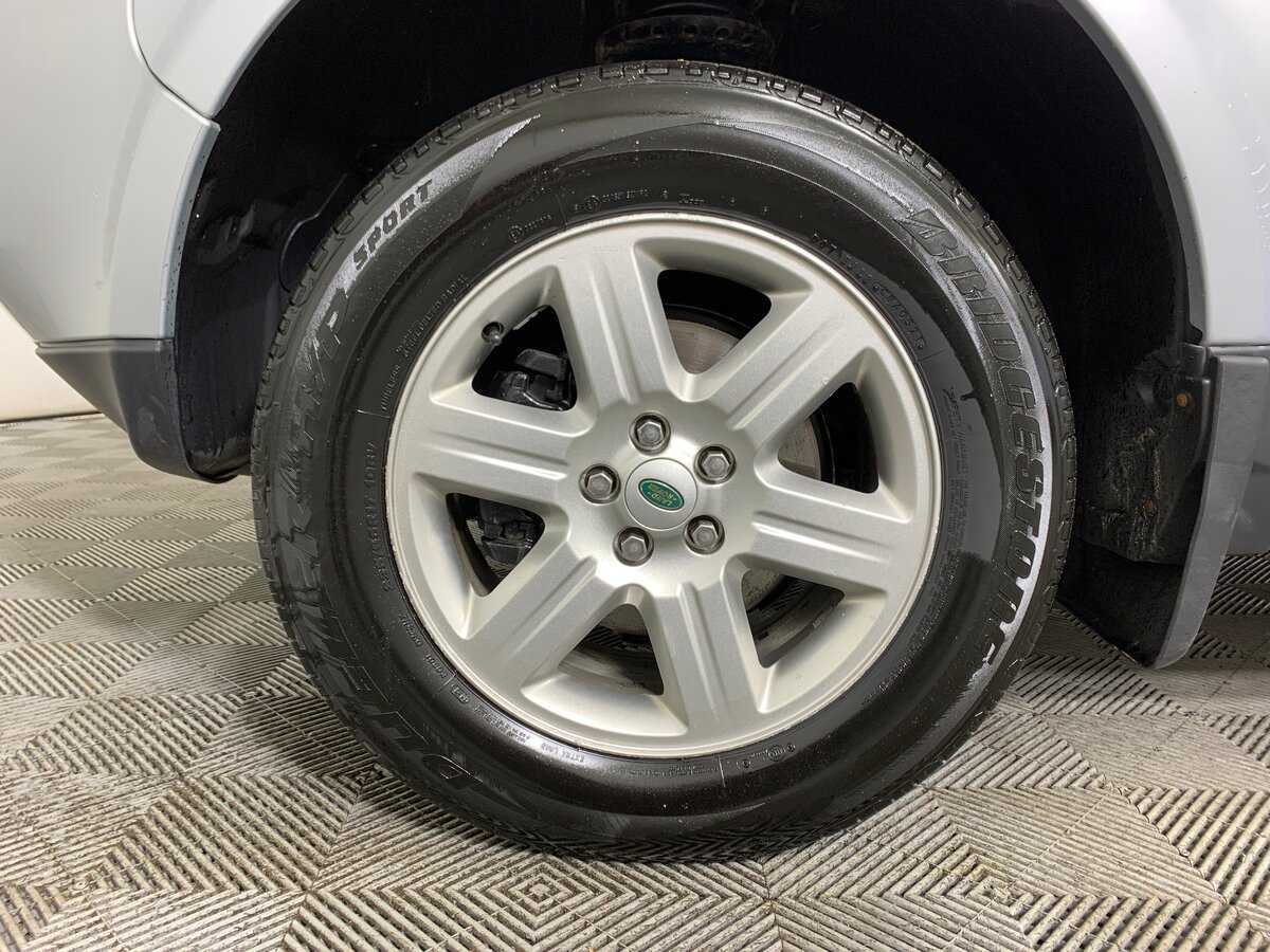 Купить Land Rover Freelander с пробегом. Фото: #8