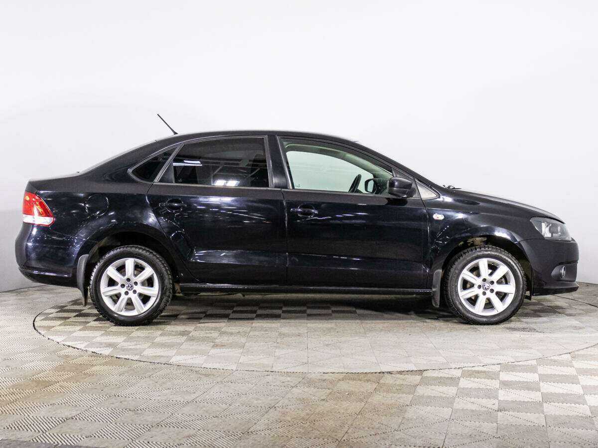 Купить Volkswagen Polo с пробегом. Фото: #3