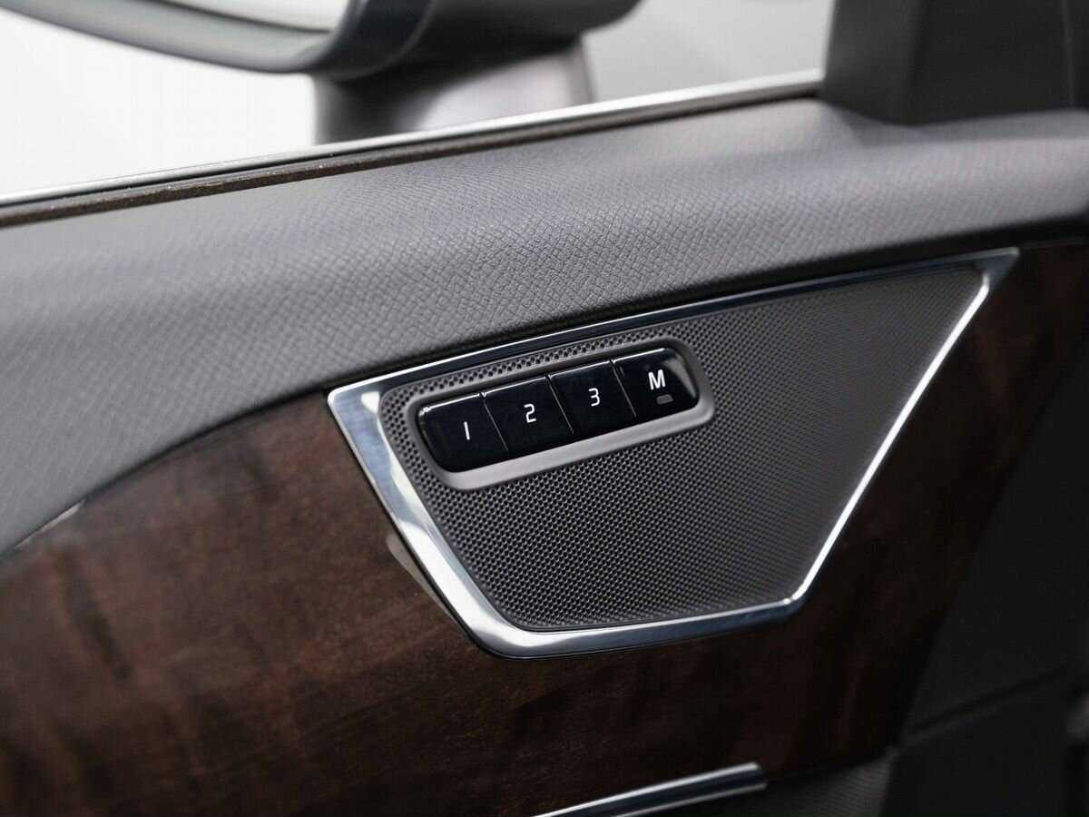 Купить Volvo XC90 с пробегом. Фото: #19