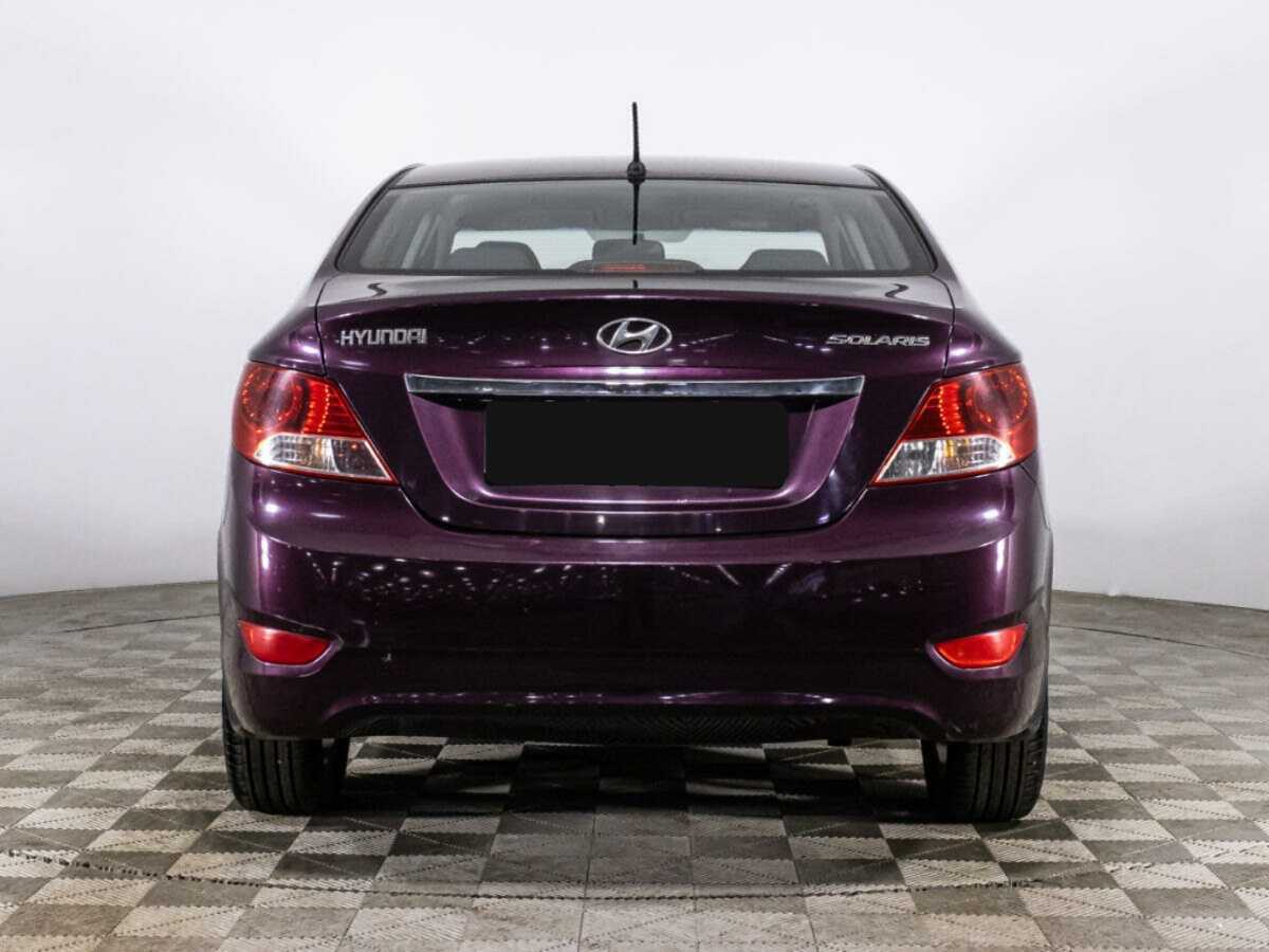 Купить Hyundai Solaris с пробегом. Фото: #5