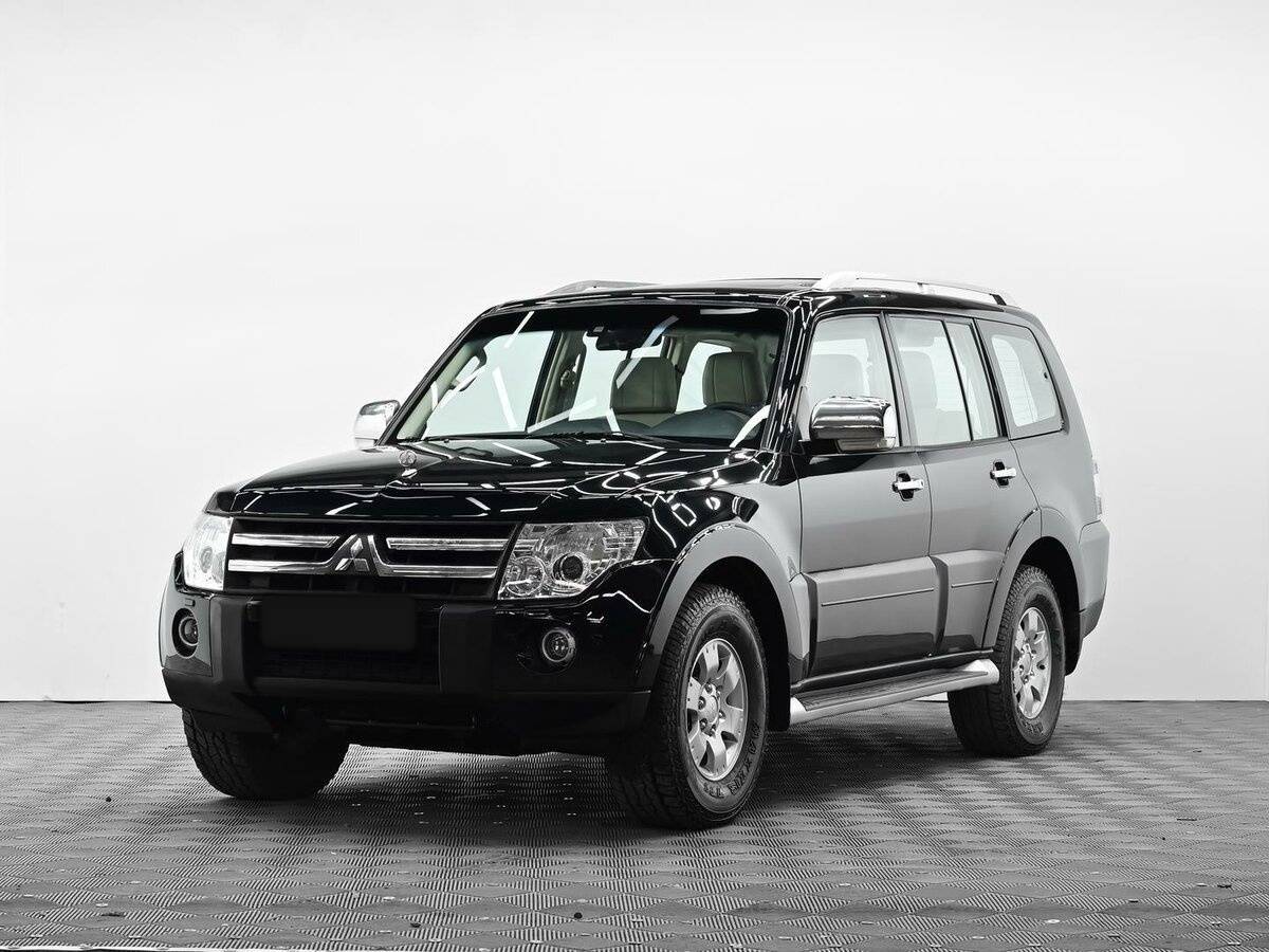 Купить Mitsubishi Pajero с пробегом. Фото: #0