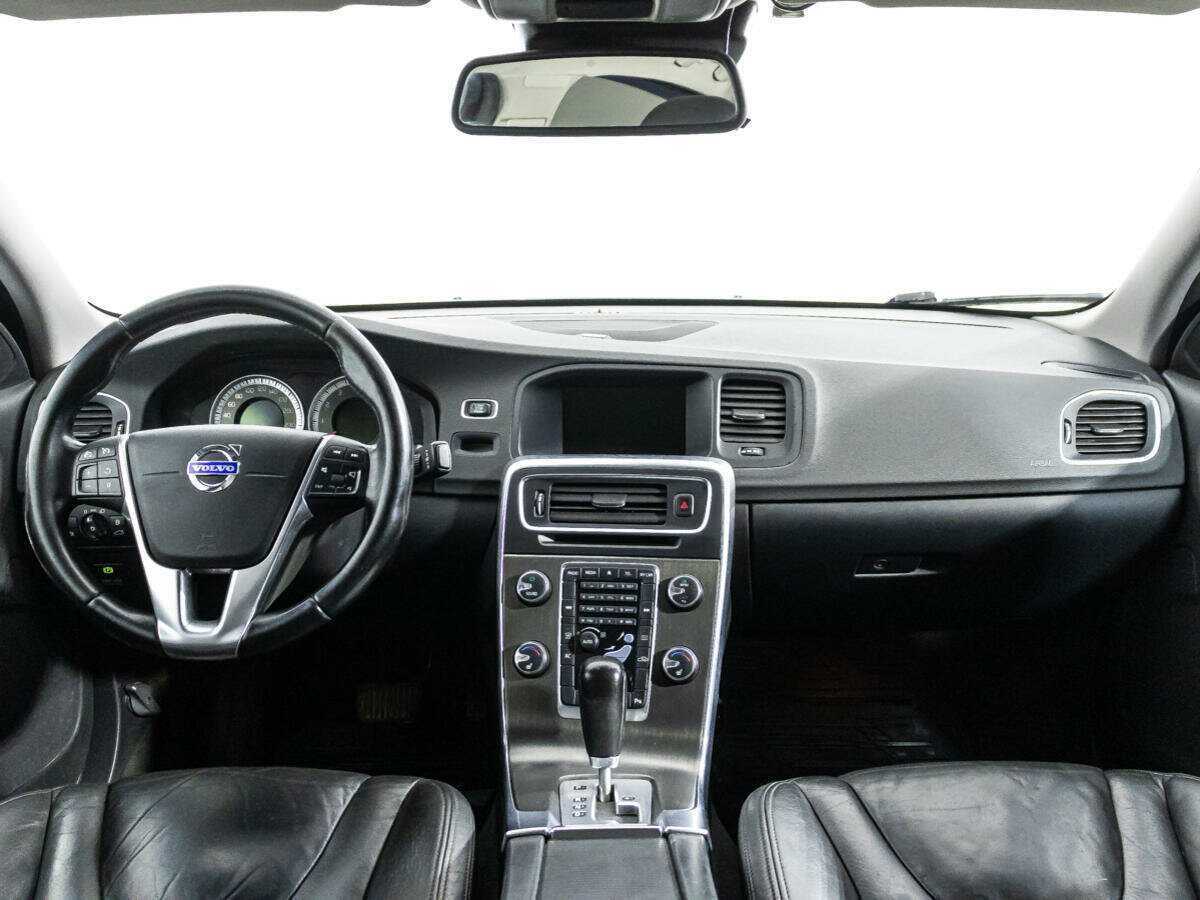 Купить Volvo S60 с пробегом. Фото: #12