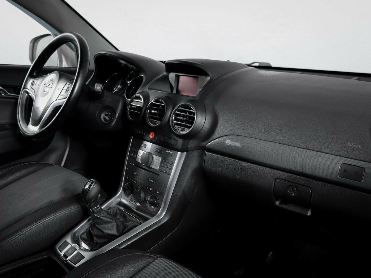Купить Opel Antara с пробегом. Фото: #8