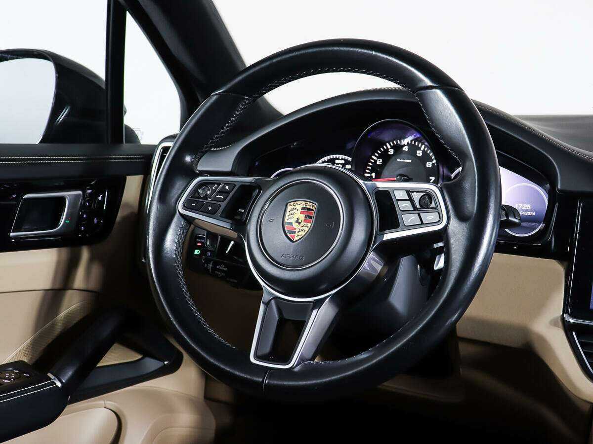 Купить Porsche Cayenne с пробегом. Фото: #14
