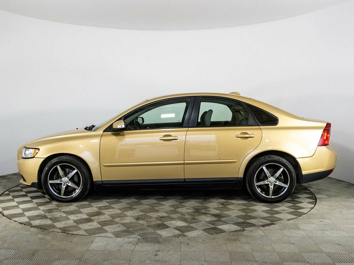 Купить Volvo S40 с пробегом. Фото: #7