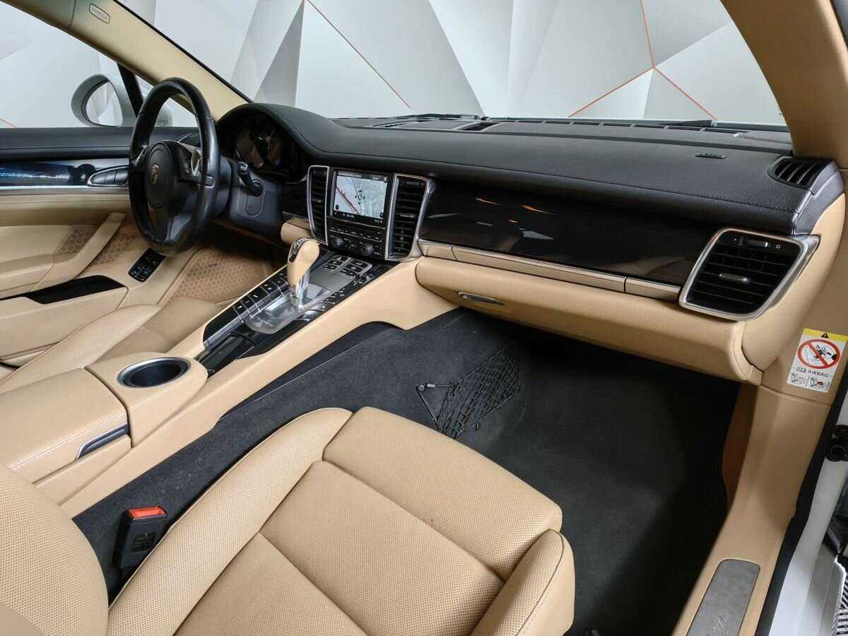 Купить Porsche Panamera с пробегом. Фото: #8