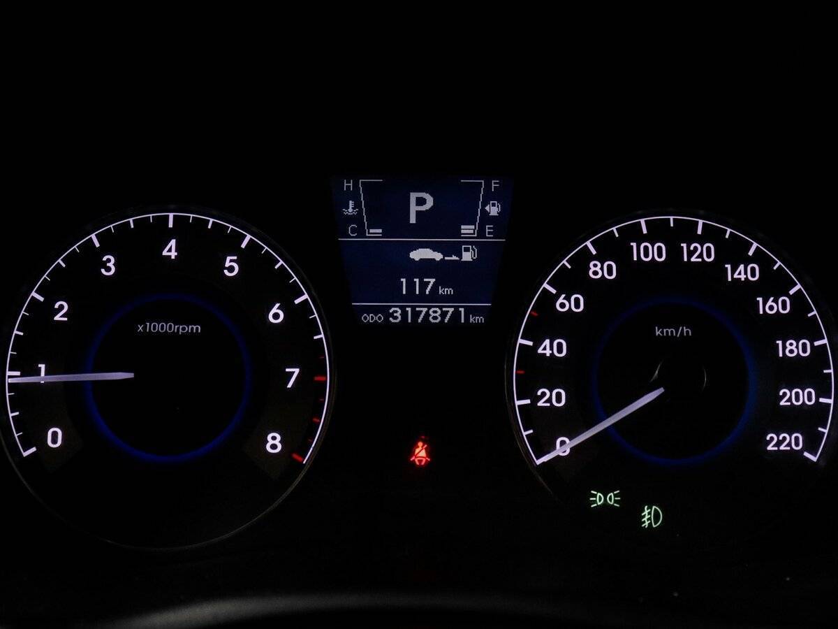 Купить Hyundai Solaris с пробегом. Фото: #8