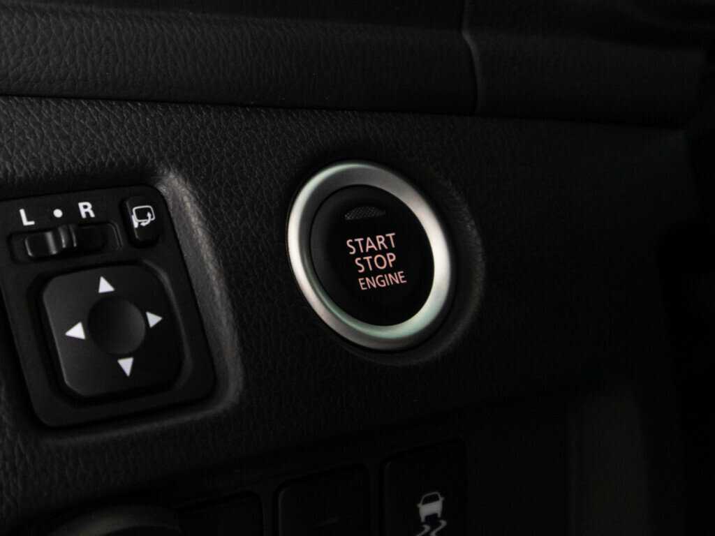 Купить Mitsubishi Montero Sport с пробегом. Фото: #15
