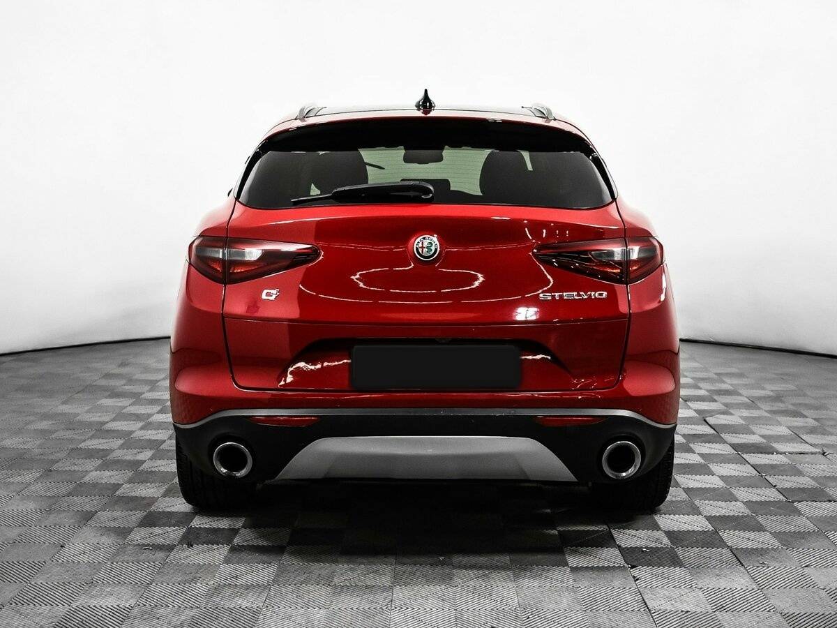 Купить Alfa Romeo Stelvio с пробегом. Фото: #5