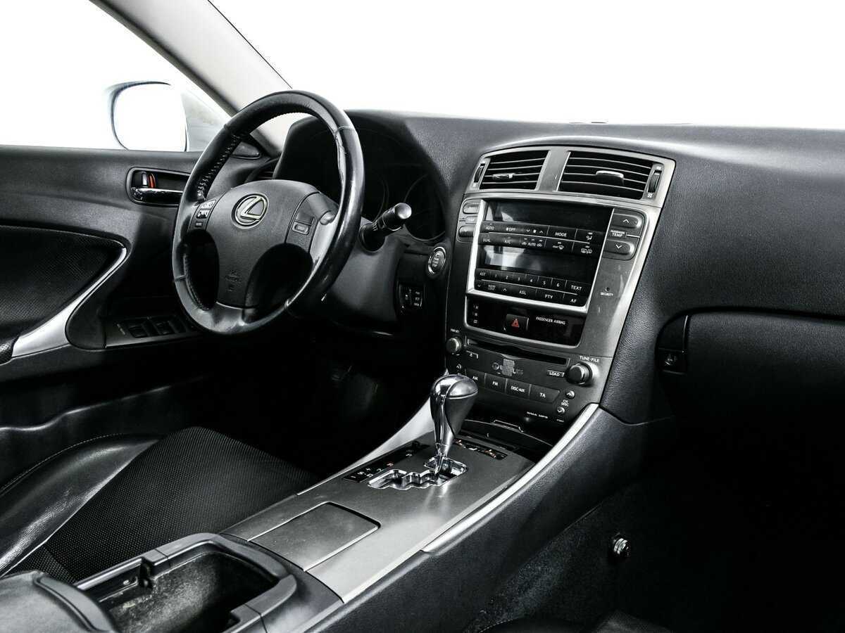 Купить Lexus IS с пробегом. Фото: #8