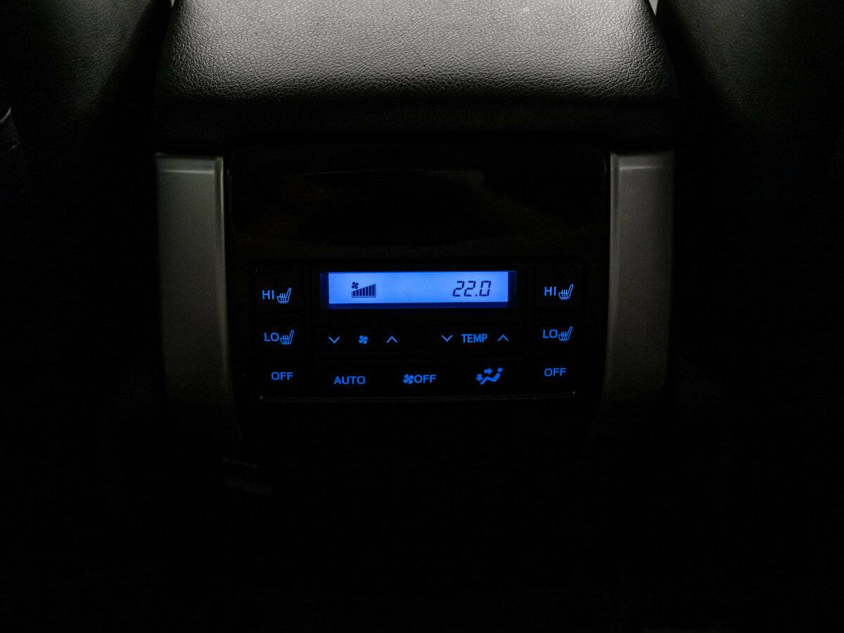 Купить Toyota Land Cruiser Prado с пробегом. Фото: #21