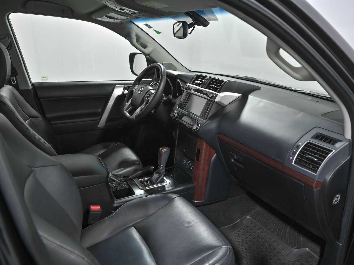 Купить Toyota Land Cruiser Prado с пробегом. Фото: #22