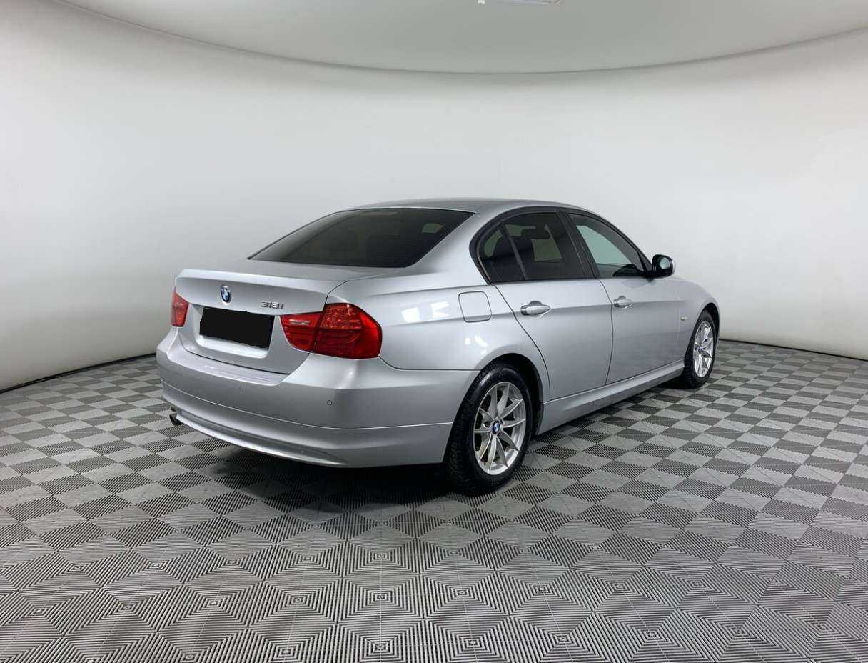 Купить BMW 3 серии с пробегом. Фото: #4