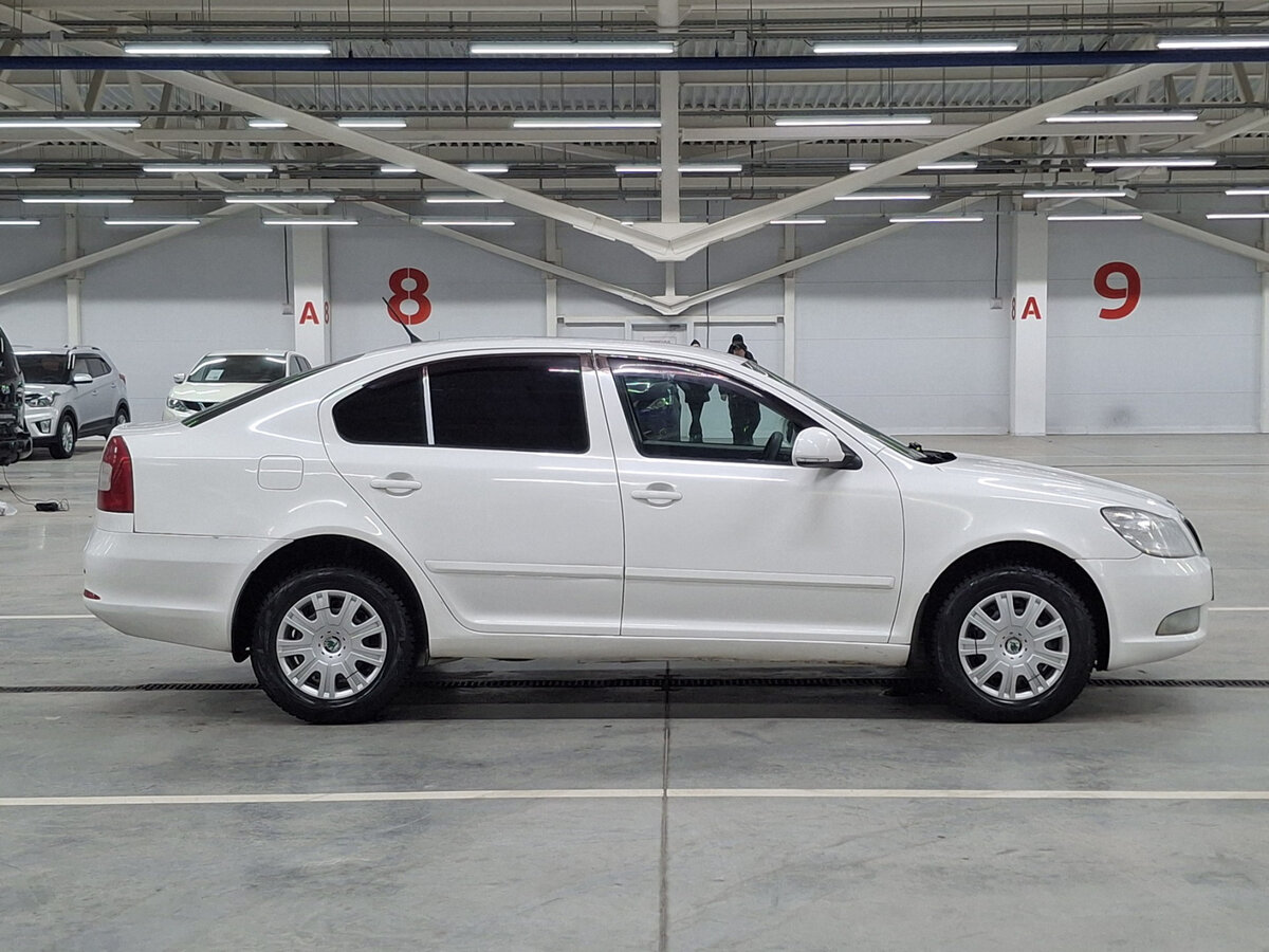 Купить Skoda Octavia с пробегом. Фото: #3